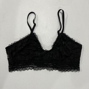 Victoria’s Secret Black Lace Bralette‎ Size Small Adjustable Strap Not Padded